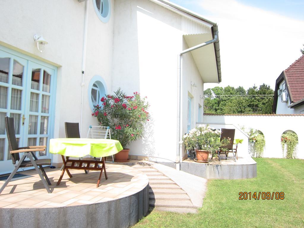 Csigahaz Panzio Hotel Gyula Room photo
